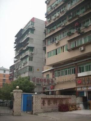 鲁巷科技苑